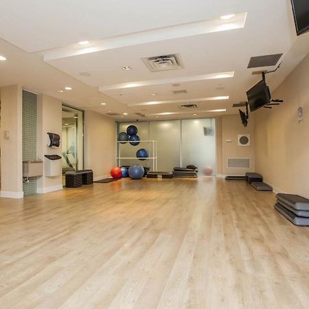 Downtown Mississauga Executive Suites Sq1 외부 사진
