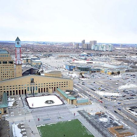 Downtown Mississauga Executive Suites Sq1 외부 사진